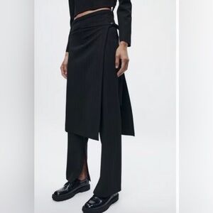 NWT Zara Black Pinstripe Pareo Skirt Over High
Waist Trousers Size medium.